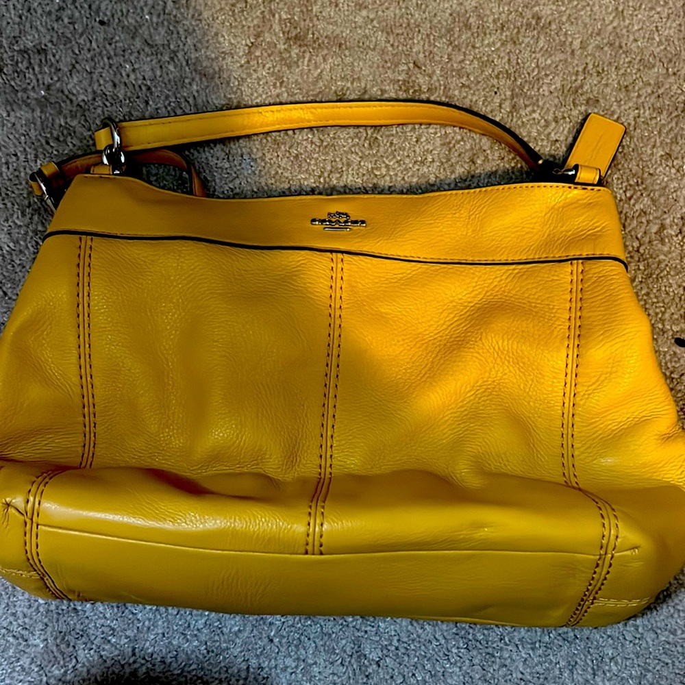 Mustard yellow vintage Coach purse with crossbody strap